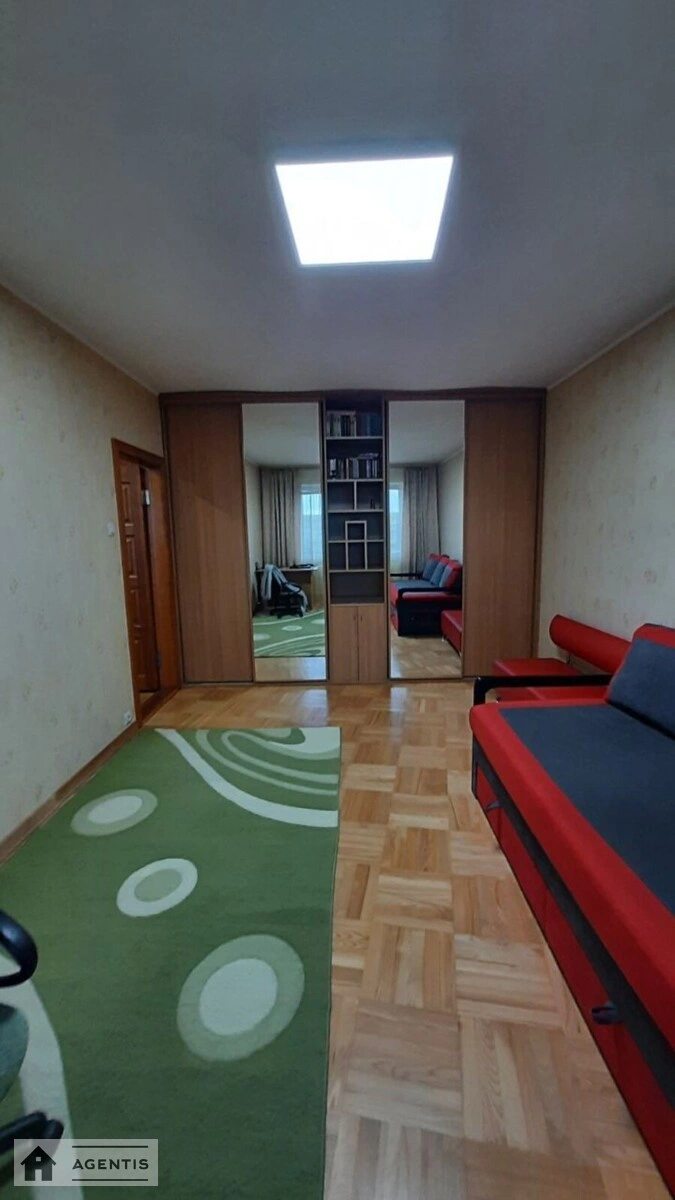 Здам квартиру 1 кімната, 38 m², 8 пов./9 поверхів. 32, Жмеринська 32, Київ. 