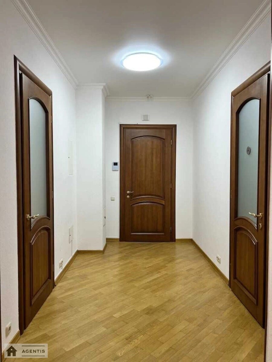 Здам квартиру 4 кімнати, 221 m², 5 пов./12 поверхів. 14, Паторжинського 14, Київ. 