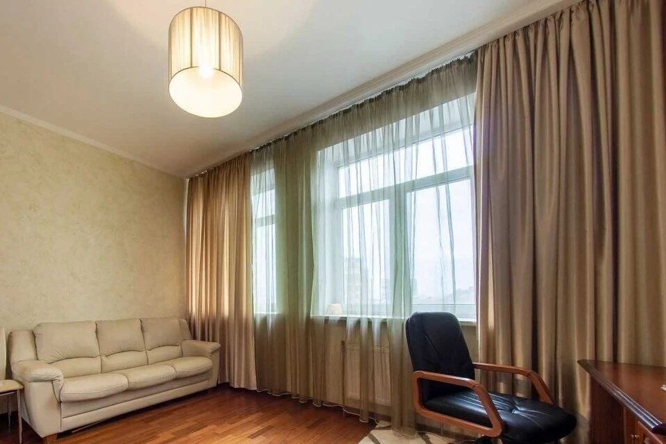 Apartment for rent 3 rooms, 93 m², 6th fl./9 floors. 3, Kudryavskiy 3, Kyiv. 