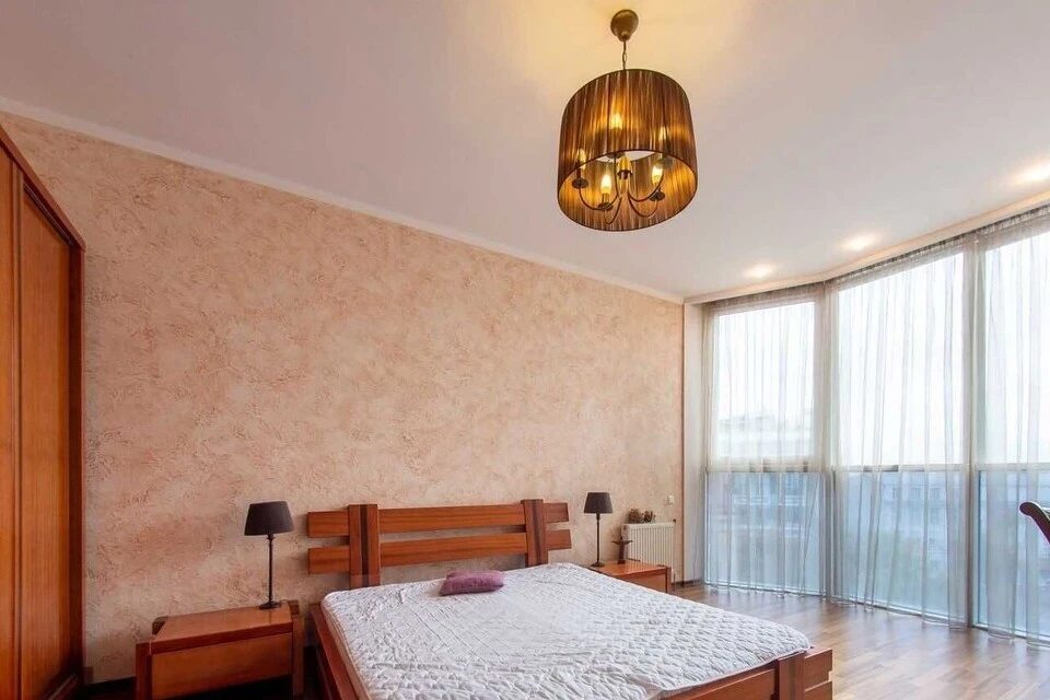 Apartment for rent 3 rooms, 93 m², 6th fl./9 floors. 3, Kudryavskiy 3, Kyiv. 