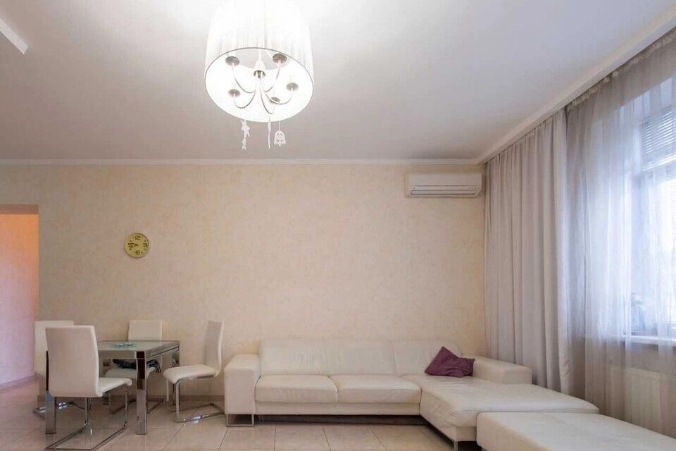 Apartment for rent 3 rooms, 93 m², 6th fl./9 floors. 3, Kudryavskiy 3, Kyiv. 