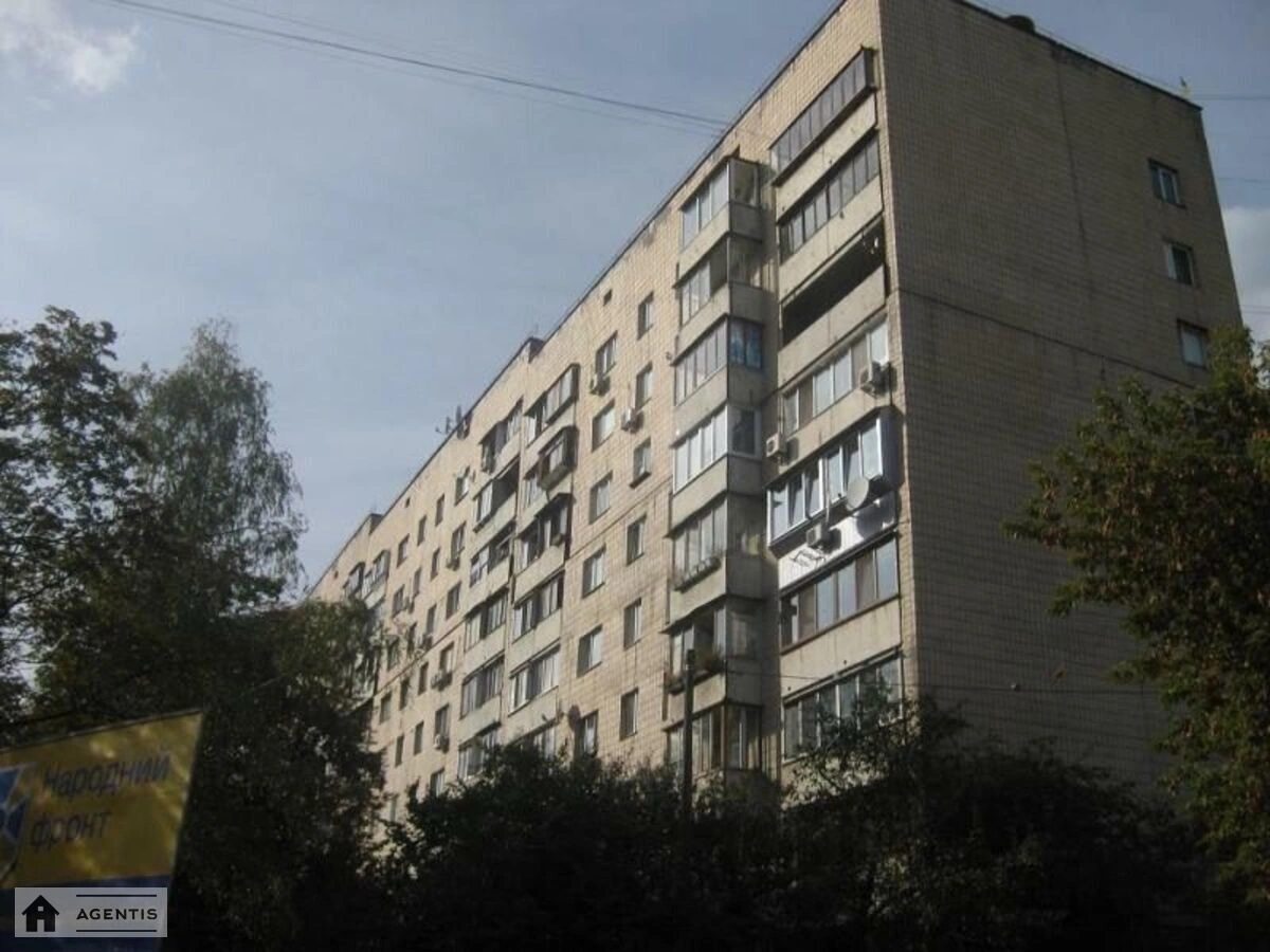 Здам квартиру 2 кімнати, 55 m², 9 пов./9 поверхів. 6, Дегтярівська 6, Київ. 