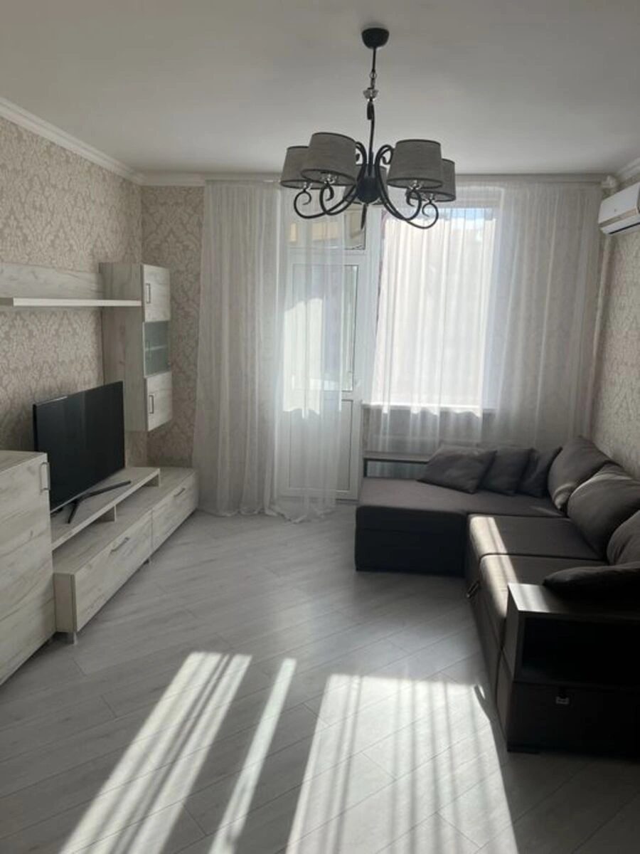 Сдам квартиру 1 комната, 50 m², 13 эт./17 этажей. 46, Юлії Здановської вул. (Михайла Ломоносова), Киев. 