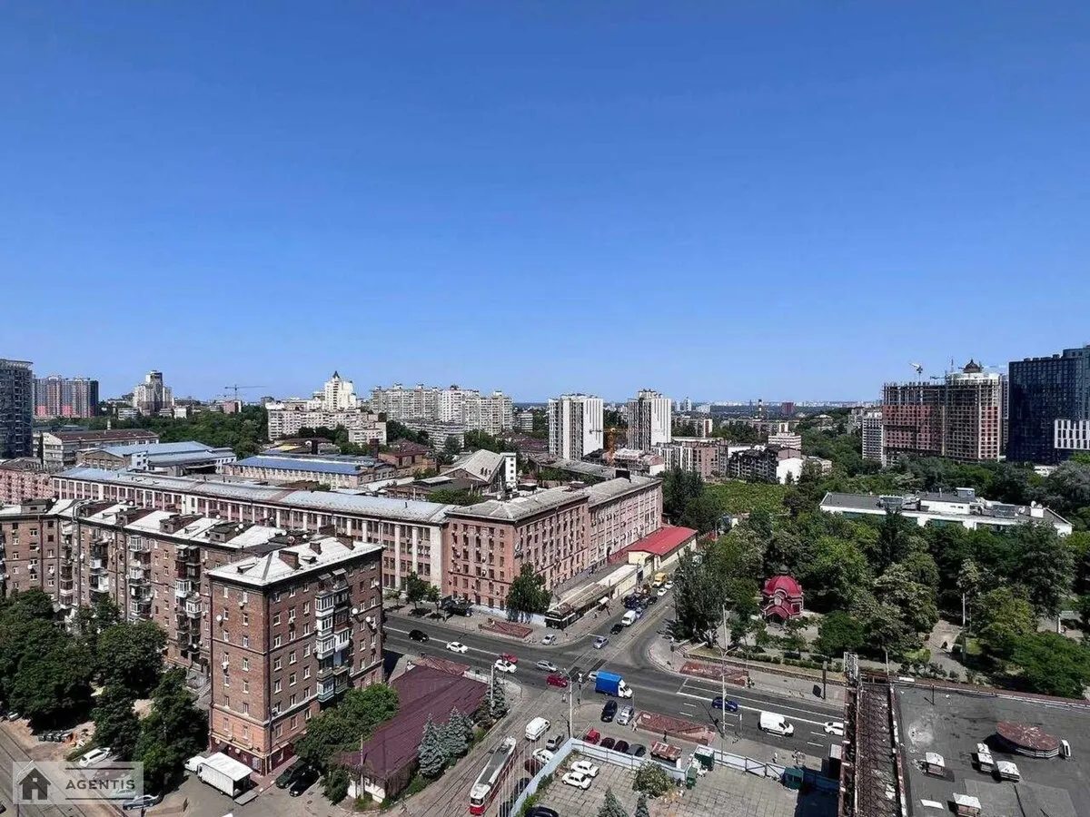 Здам квартиру 3 кімнати, 150 m², 19 пов./20 поверхів. 3, Коперника 3, Київ. 