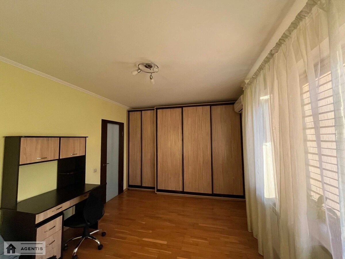 Здам квартиру 1 кімната, 42 m², 2 пов./18 поверхів. Дарницький район, Київ. 