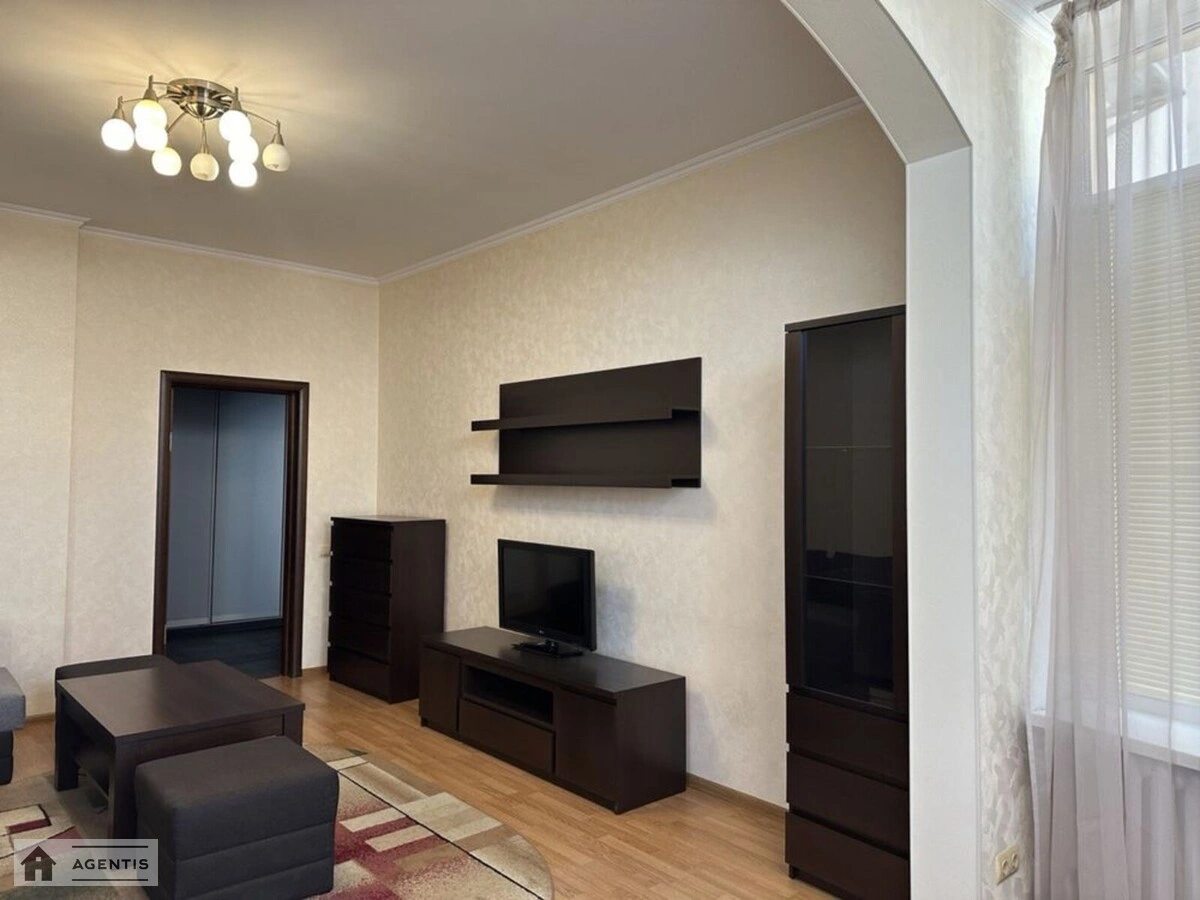 Сдам квартиру 1 комната, 50 m², 16 эт./24 этажа. 69, Дмитриевская 69, Киев. 