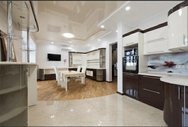 Продам багаторівневу квартиру. 9 кімнат, 485 m², 18 поверх/20 поверхів. 17, Ковпака 17, Київ. 
