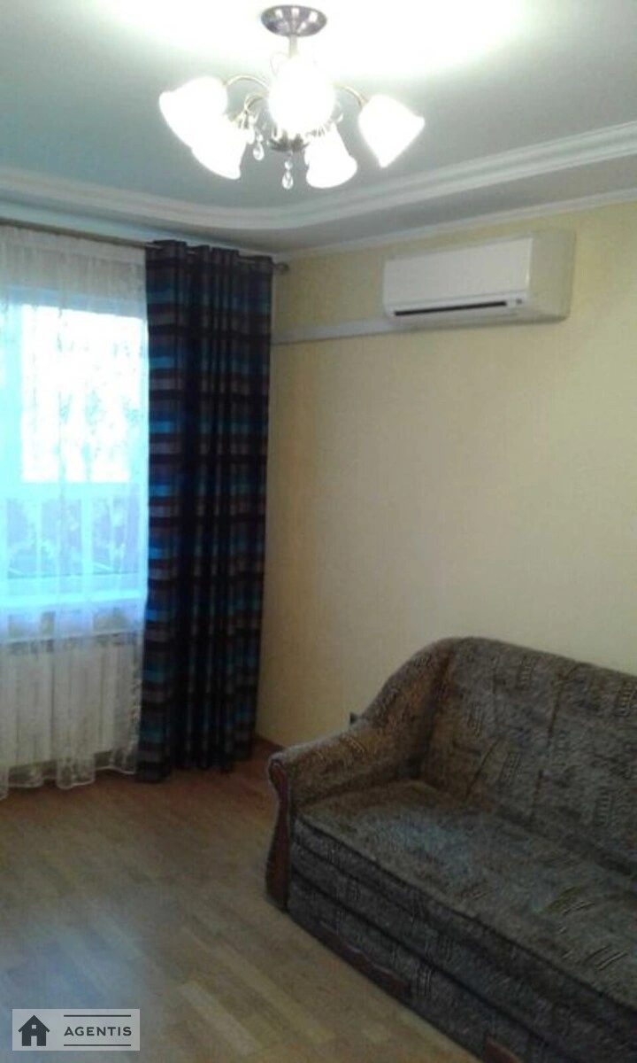 Здам квартиру 2 кімнати, 55 m², 2 пов./16 поверхів. 24, Озерна 24, Київ. 