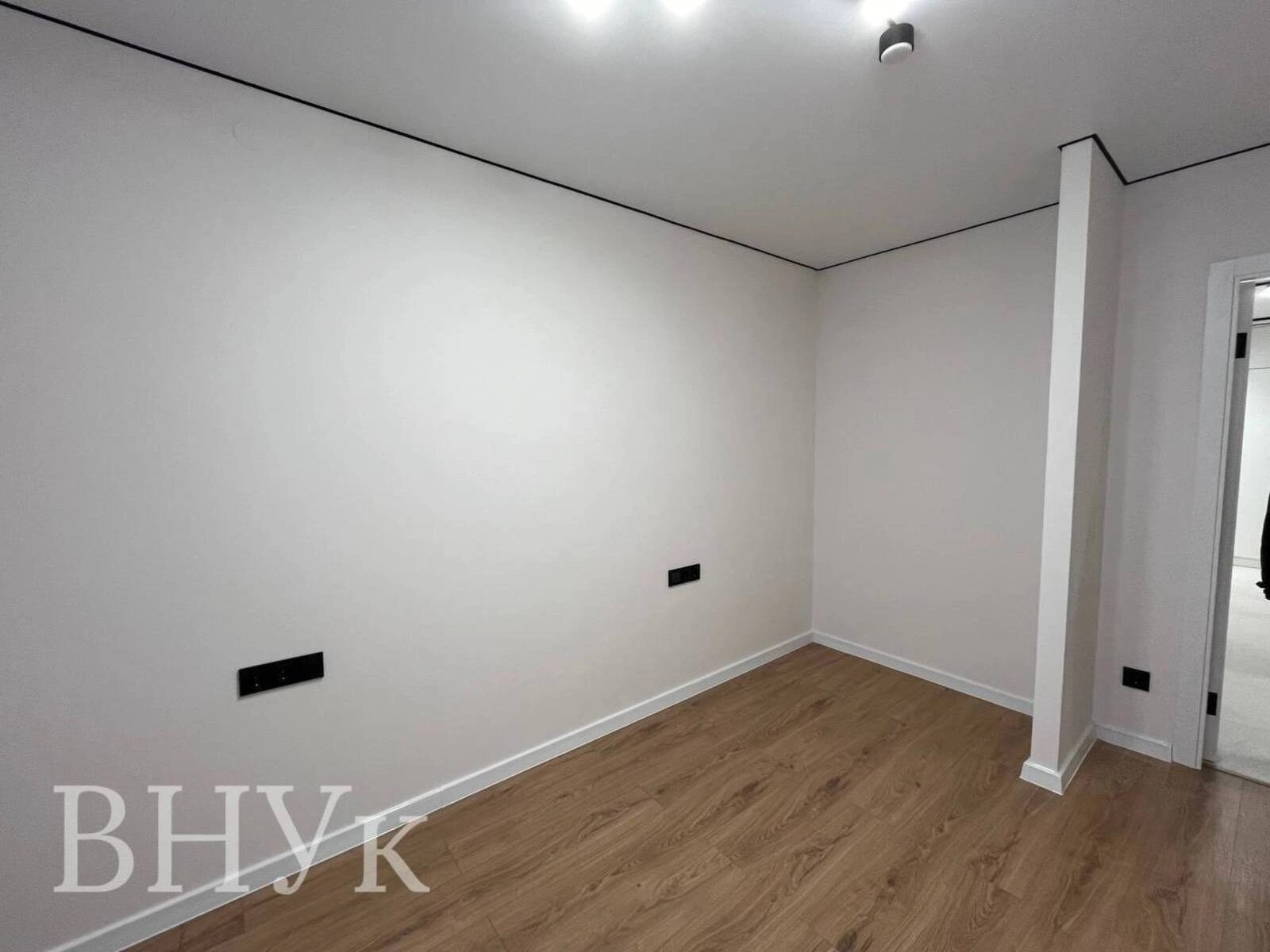 Продажа квартиры 2 комнаты, 56 m², 6 эт./11 этажей. Київська вул., Тернополь. 