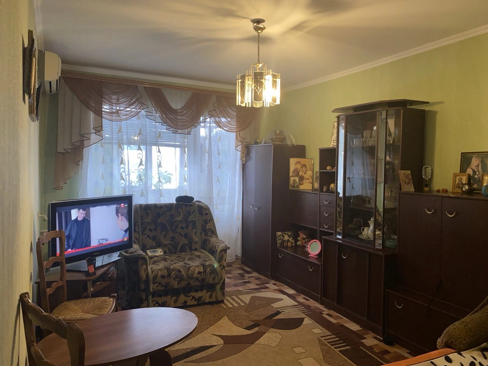 Продаж квартири 1 кімната, 30 m², 5 пов./5 поверхів. Валерія Гончаренка вул. (Пожарського), Кропивницький. 