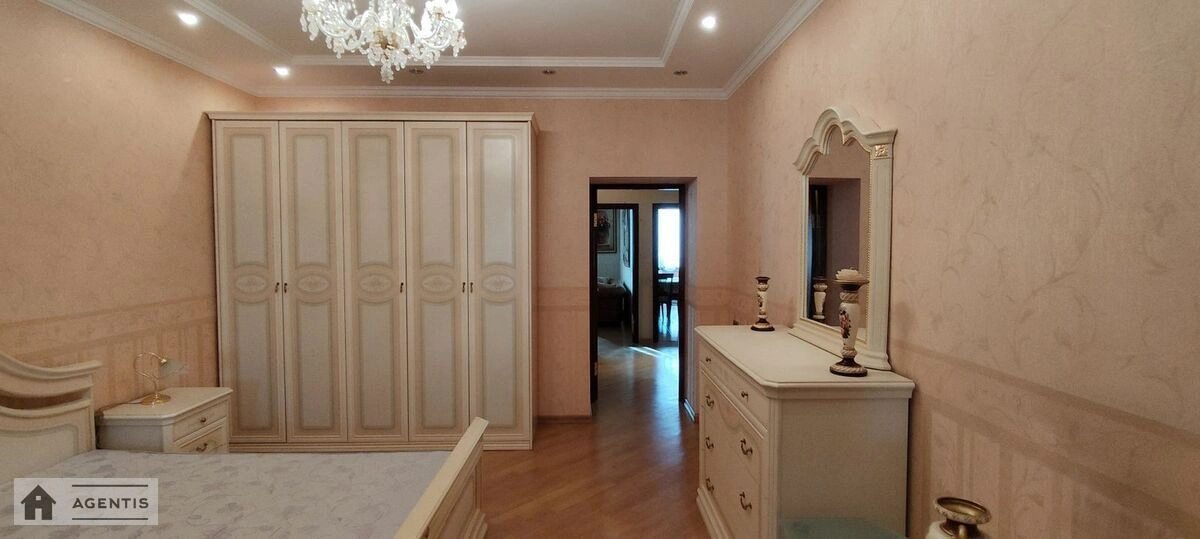 Здам квартиру 3 кімнати, 130 m², 5 пов./7 поверхів. 10, Володимира Івасюка просп. (Героїв Сталінграда), Київ. 