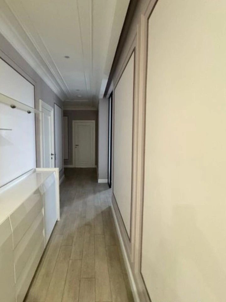 Здам квартиру 3 кімнати, 122 m², 18 пов./23 поверхи. 32, Глибочицька 32, Київ. 