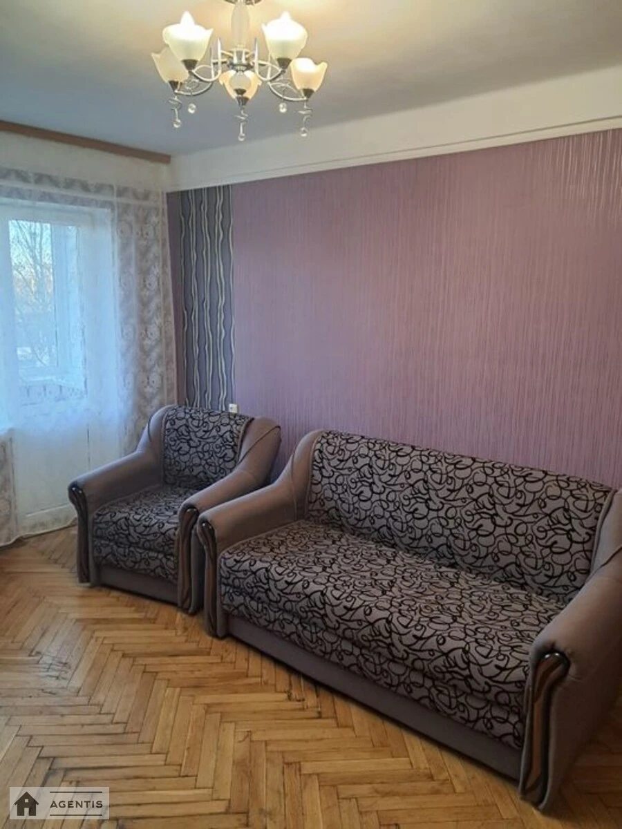 Здам квартиру 2 кімнати, 46 m², 5 пов./5 поверхів. 68, Данила Щербаківського вул. (Щербакова), Київ. 