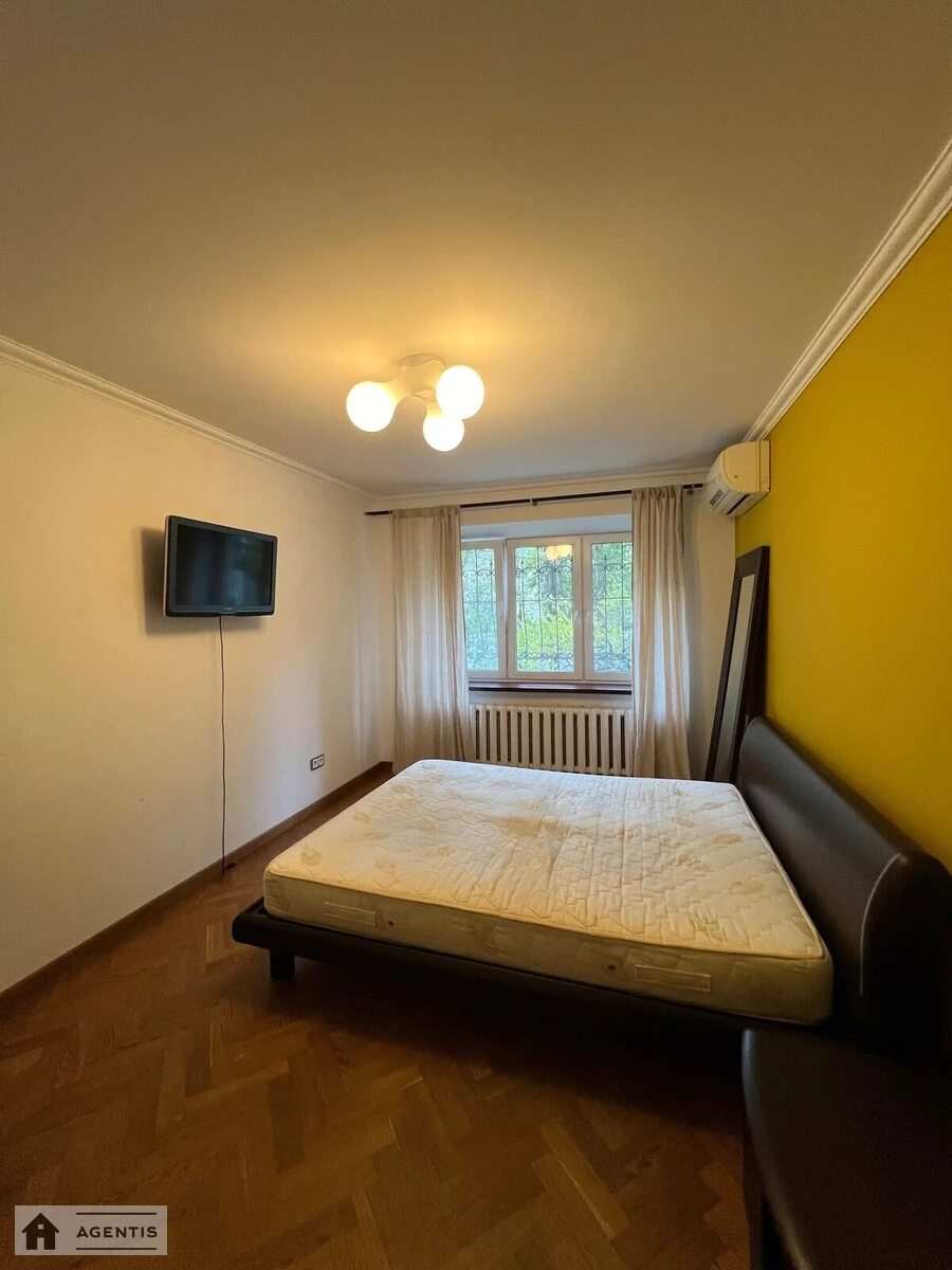 Apartment for rent 3 rooms, 95 m², 1st fl./16 floors. 3, Rayisy Okipnoyi vul., Kyiv. 