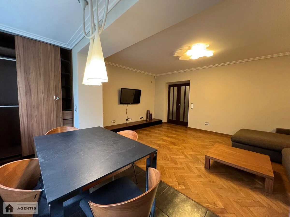 Apartment for rent 3 rooms, 95 m², 1st fl./16 floors. 3, Rayisy Okipnoyi vul., Kyiv. 