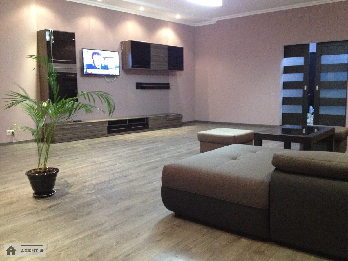 Apartment for rent 3 rooms, 175 m², 9th fl./23 floors. 18, Yuriya Illyenka vul. Melnykova, Kyiv. 