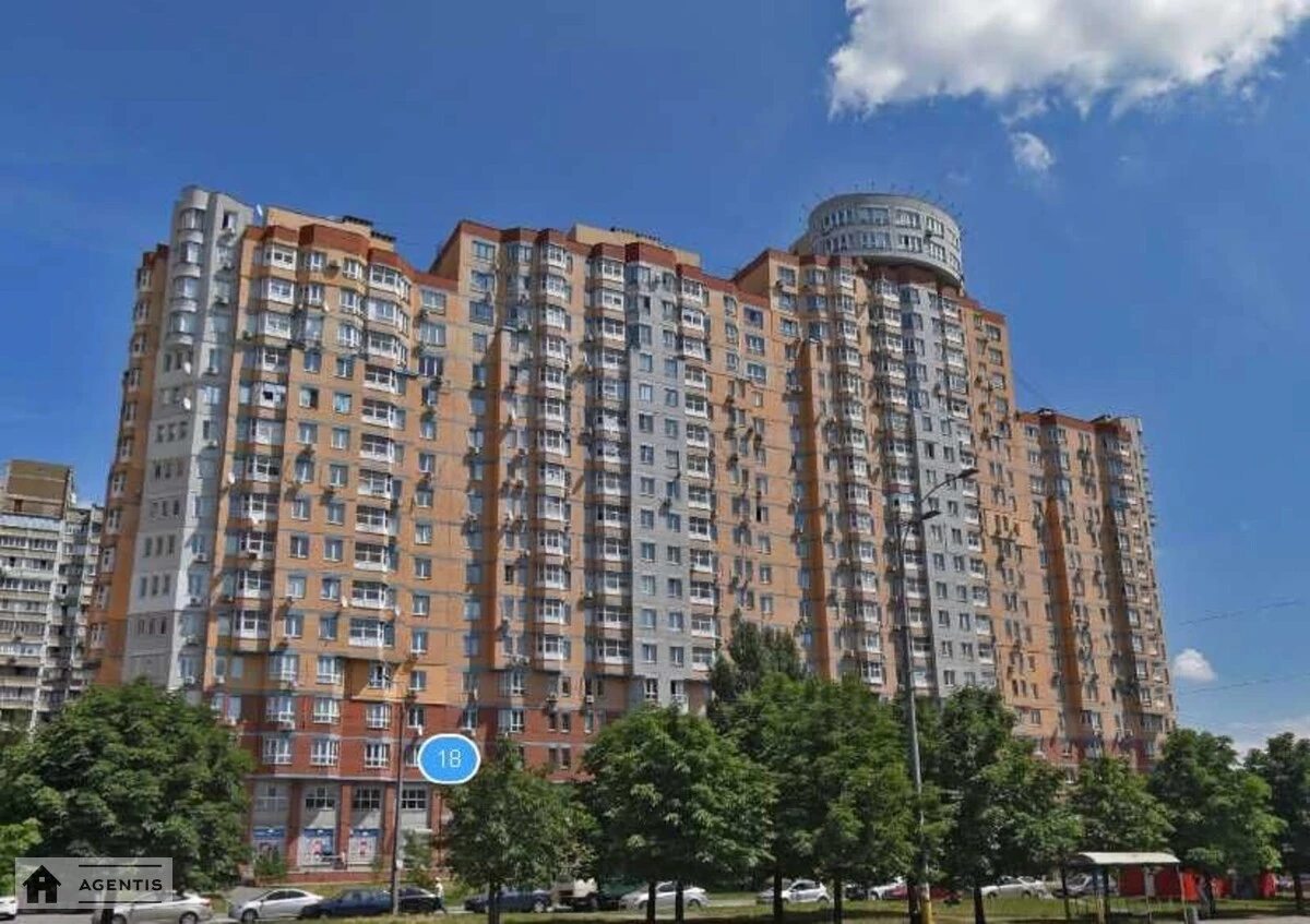 Здам квартиру 3 кімнати, 100 m², 9 пов./17 поверхів. 18, Академіка Палладіна просп., Київ. 