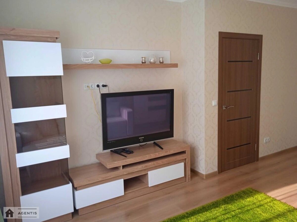 Сдам квартиру 1 комната, 38 m², 6 эт./25 этажей. 20, Бориса Гмирі вул., Киев. 