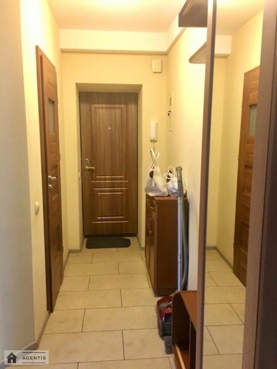 Здам квартиру 2 кімнати, 48 m², 5 пов./9 поверхів. 88, Богдана Хмельницького вул., Київ. 