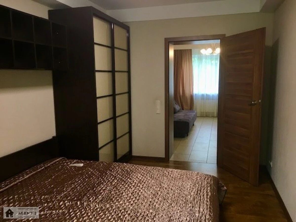 Здам квартиру 2 кімнати, 48 m², 5 пов./9 поверхів. 88, Богдана Хмельницького вул., Київ. 