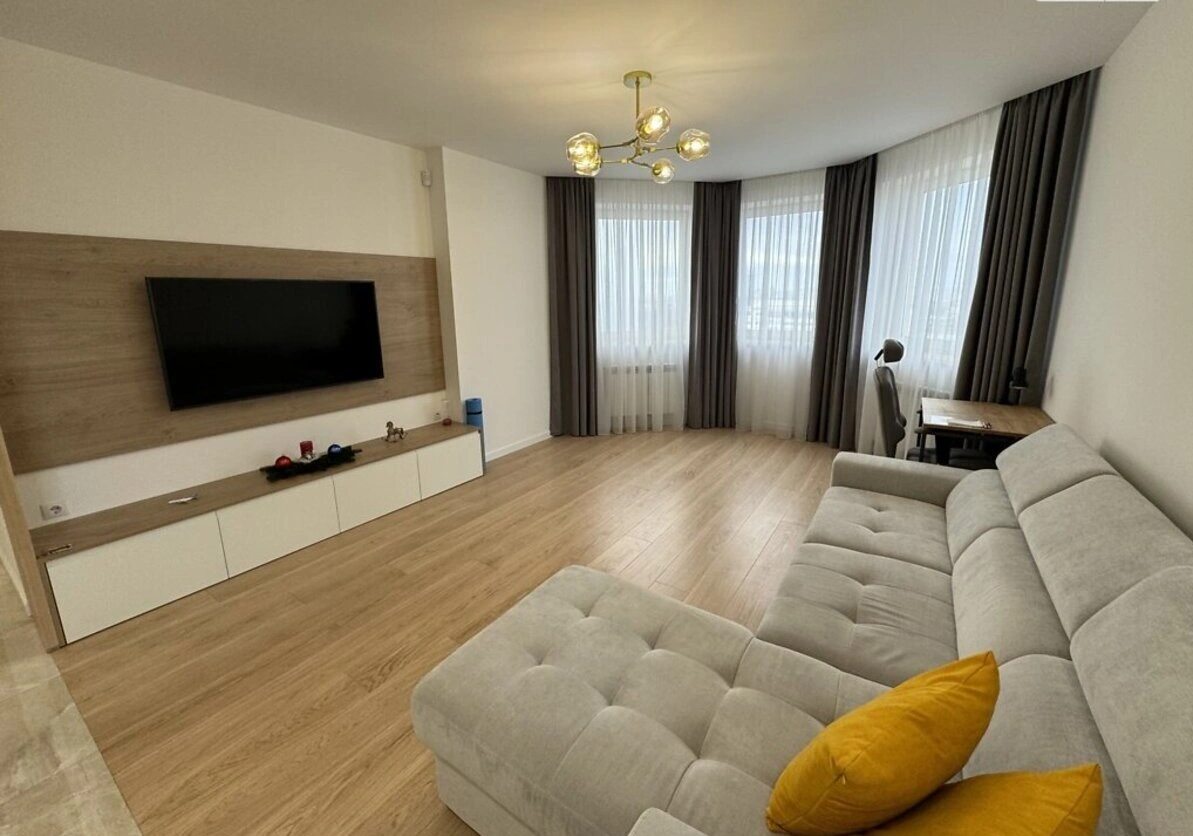 Продаж квартири 2 кімнати, 60 m², 18 пов./22 поверхи. 20, Генерала Шаповала вул. (Механізаторів), Київ. 