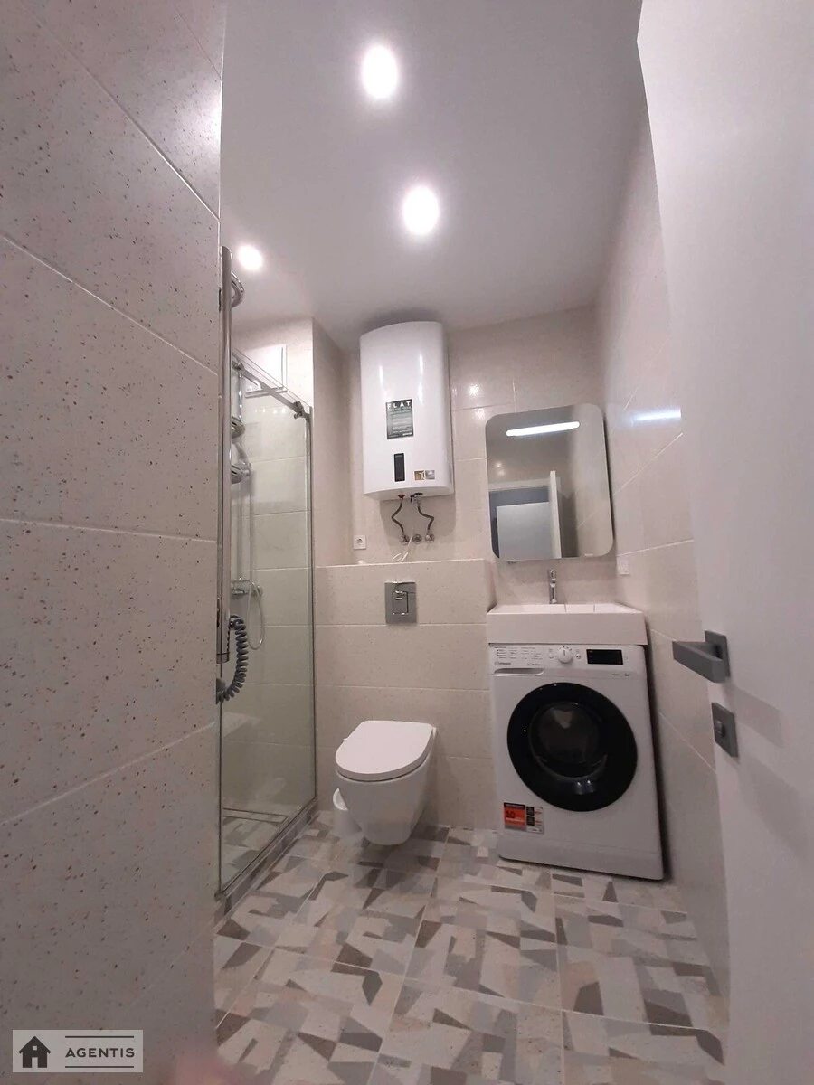 Сдам квартиру 1 комната, 40 m², 14 эт./24 этажа. 8, Олександра Олеся вул., Киев. 