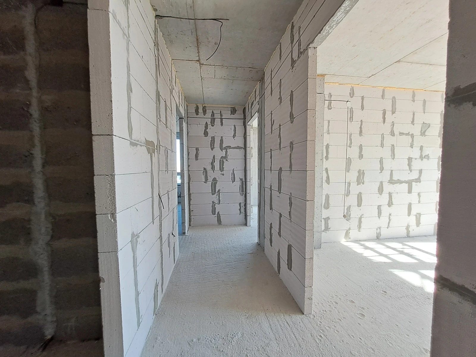 Продаж квартири 3 кімнати, 93 m², 8 пов./10 поверхів. Цегельний пров., Тернопіль. 