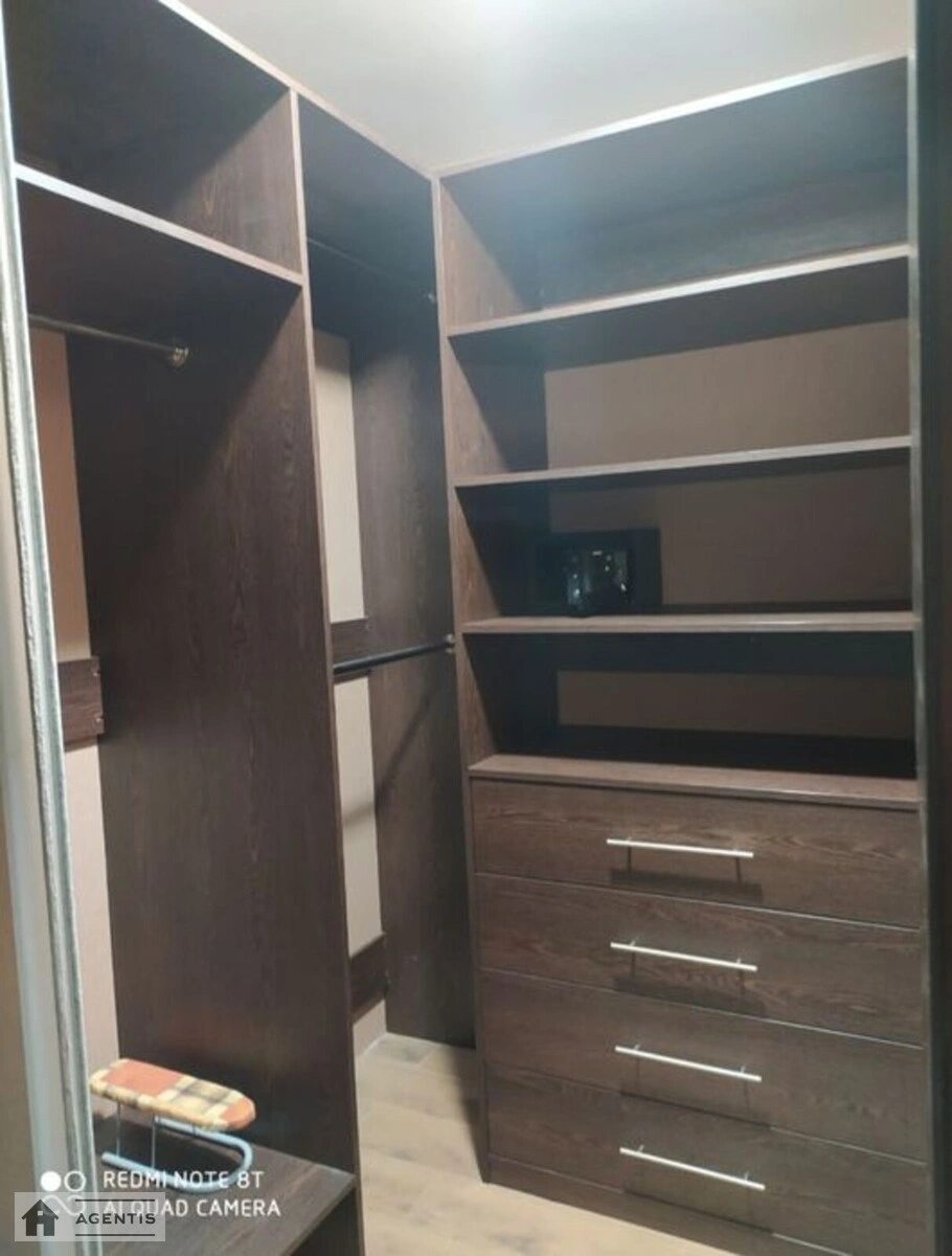 Здам квартиру 1 кімната, 45 m², 11 пов./16 поверхів. 60, Тираспольська 60, Київ. 