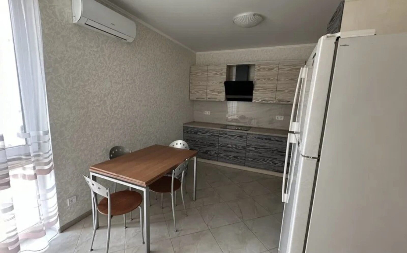 Apartments for sale 2 rooms, 55 m², 6th fl./15 floors. 13, Demiyivska 13, Kyiv. 