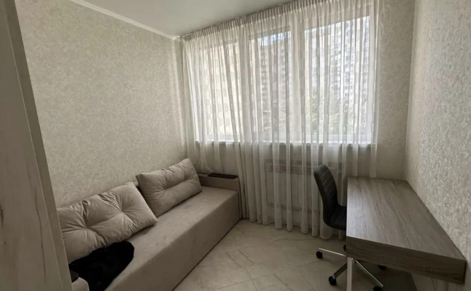 Apartments for sale 2 rooms, 55 m², 6th fl./15 floors. 13, Demiyivska 13, Kyiv. 