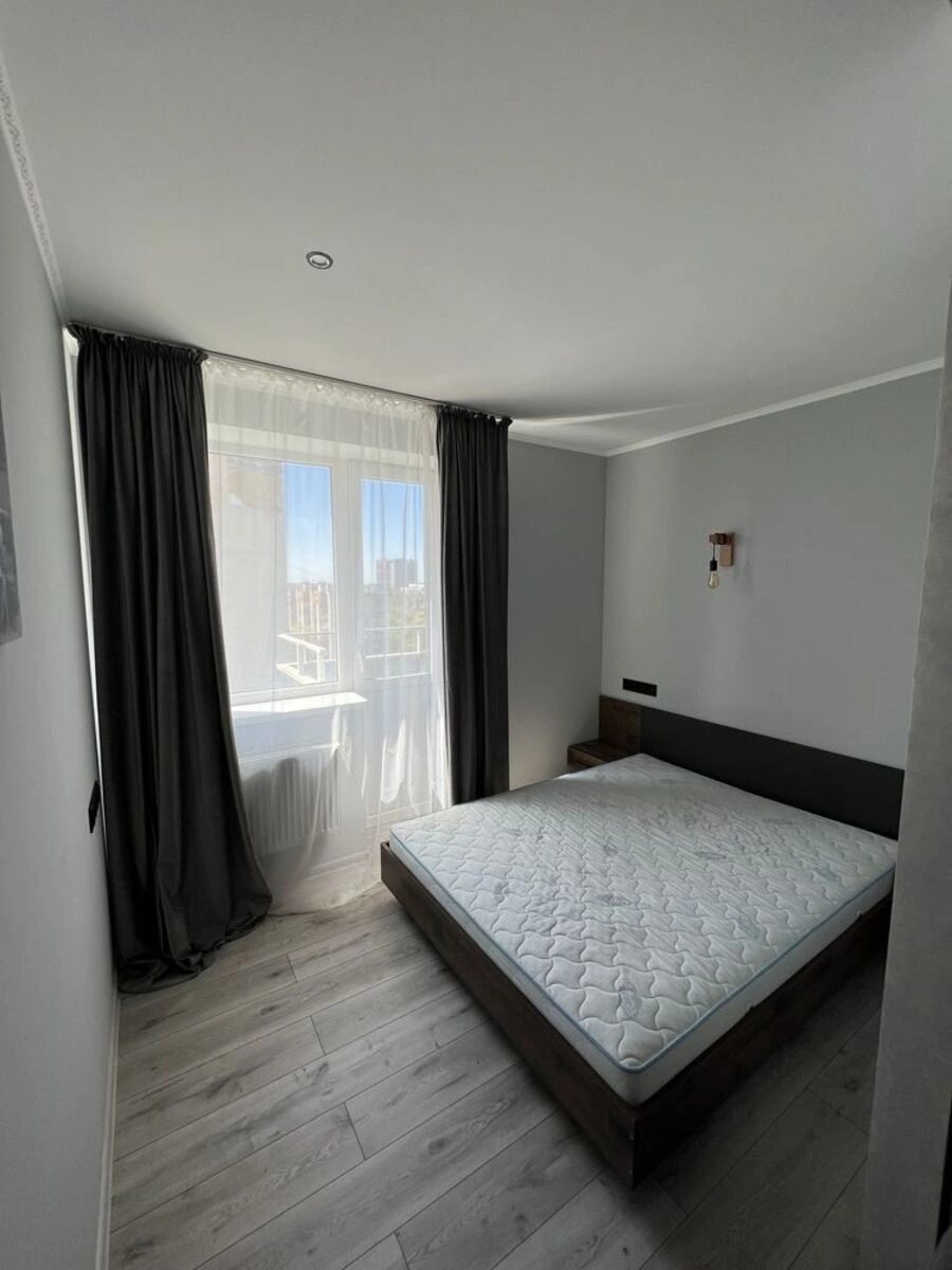 Apartments for sale 1 room, 33 m², 12th fl./22 floors. 3, Termkivska , Kyiv. 