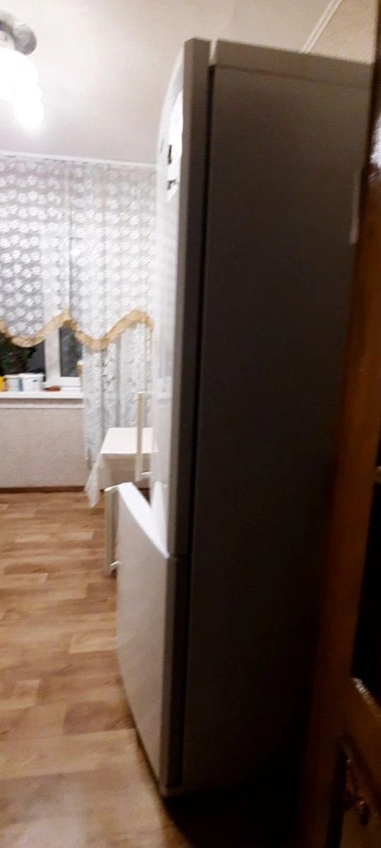 Apartment for rent 2 rooms, 53 m², 8th fl./9 floors. Darnytskyy rayon, Kyiv. 