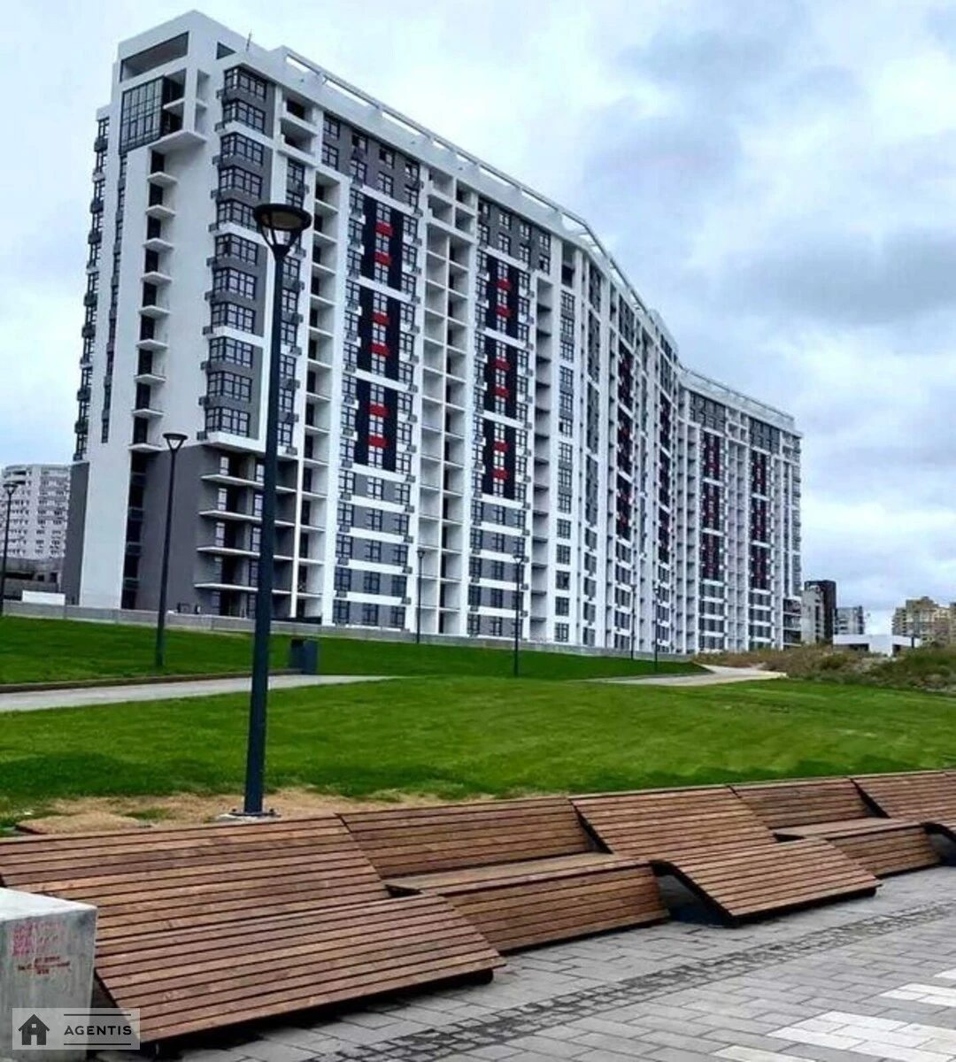 Сдам квартиру 1 комната, 42 m², 9 эт./18 этажей. 25, Дениса Рачінського вул. (Комбінатна), Киев. 