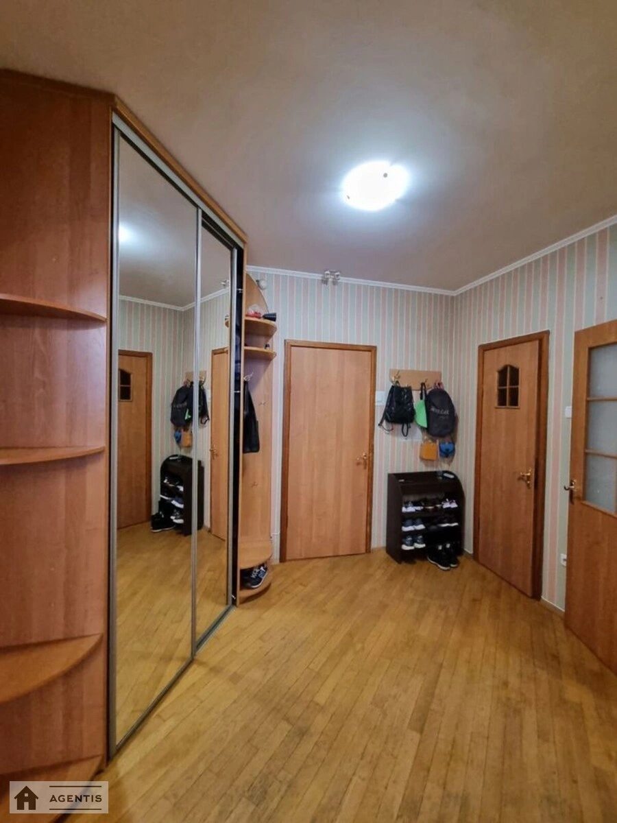 Здам квартиру 2 кімнати, 72 m², 15 пов./16 поверхів. 2, Княжий Затон 2, Київ. 