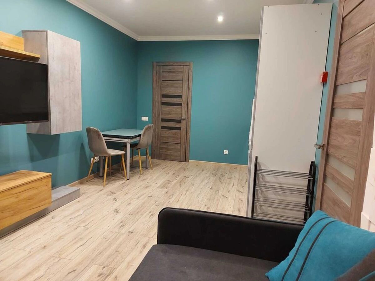 Сдам квартиру 1 комната, 23 m², 1 эт./7 этажей. Академіка Заболотного вул., Киев. 