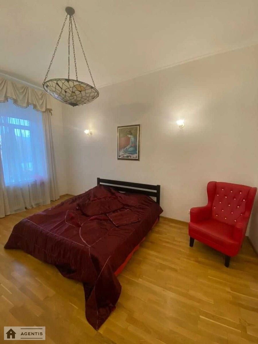 Apartment for rent 5 rooms, 250 m², 3rd fl./5 floors. 16, Yaroslaviv Val 16, Kyiv. 