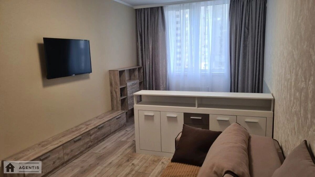 Здам квартиру 1 кімната, 45 m², 7 пов./25 поверхів. 40, Ревуцького 40, Київ. 