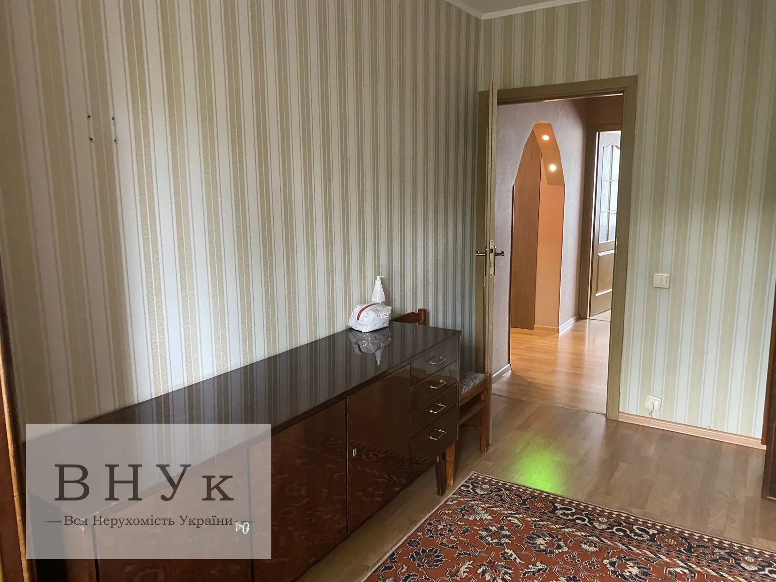 Продаж квартири 3 кімнати, 64 m², 4 пов./9 поверхів. Тарнавського Генерала вул., Тернопіль. 