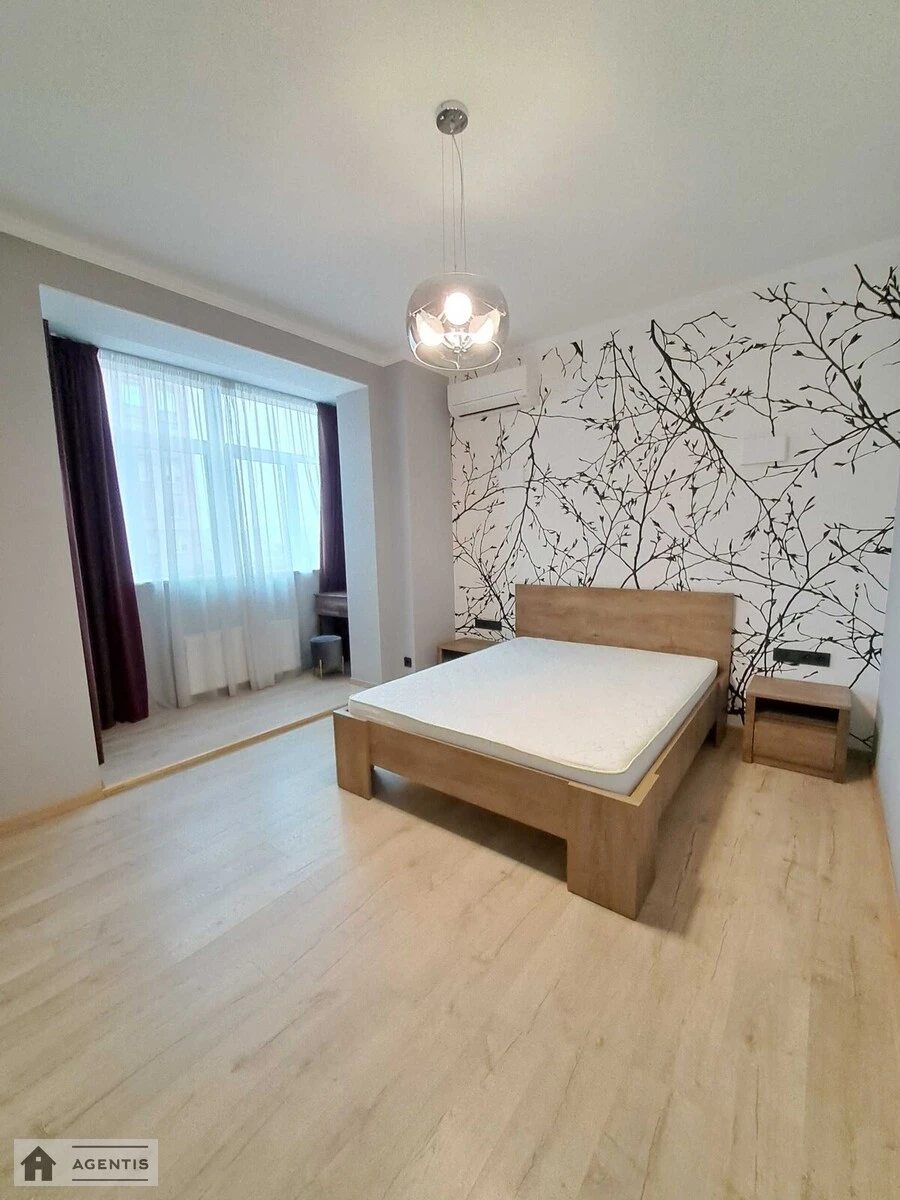 Apartment for rent 1 room, 57 m², 10th fl./22 floors. 47, Zlatoustivska vul., Kyiv. 