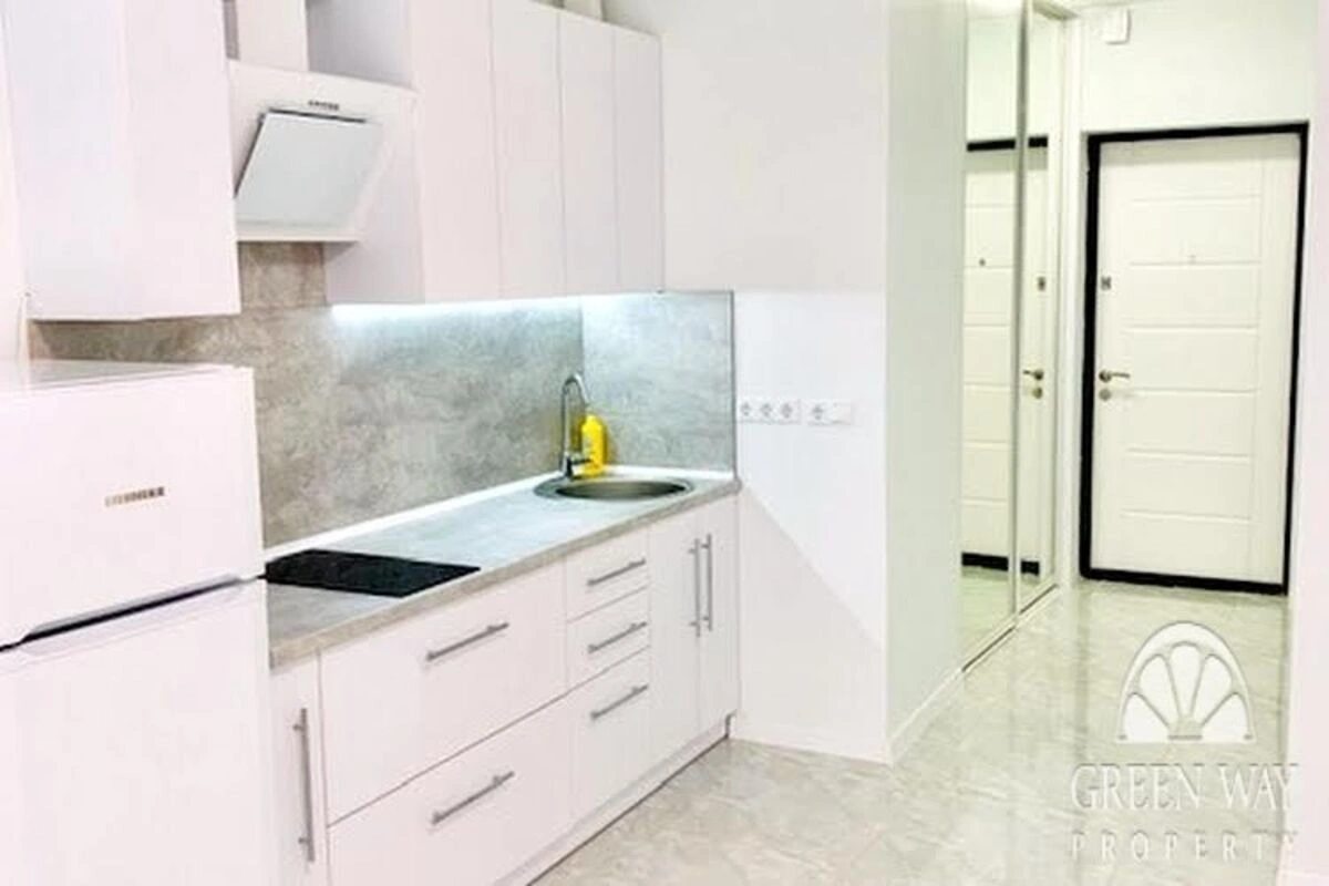 Здам квартиру 1 кімната, 40 m², 3 пов./20 поверхів. Печерський район, Київ. 