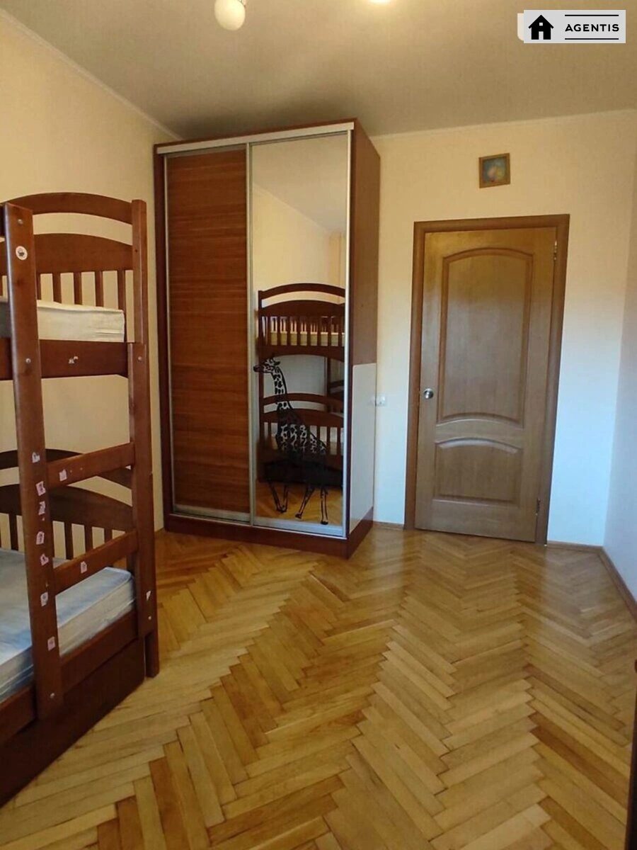 Здам квартиру 2 кімнати, 49 m², 4 пов./9 поверхів. 19, Героїв Космосу 19, Київ. 