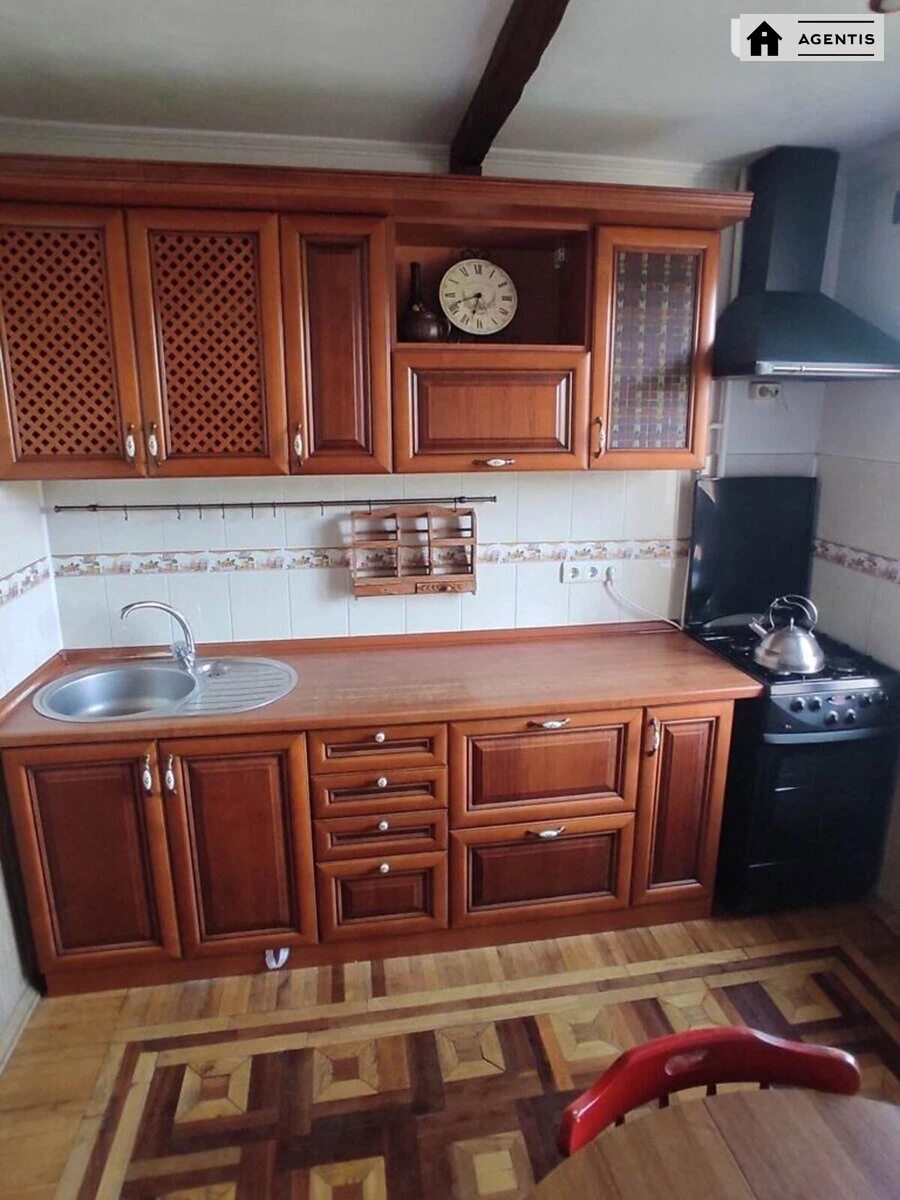 Здам квартиру 2 кімнати, 49 m², 4 пов./9 поверхів. 19, Героїв Космосу 19, Київ. 