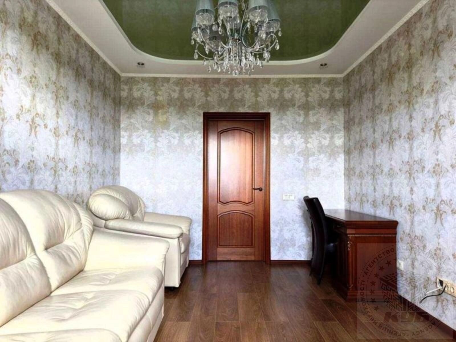 Apartments for sale 2 rooms, 56 m², 6th fl./24 floors. 66, Henerala Naumova vul., Kyiv. 