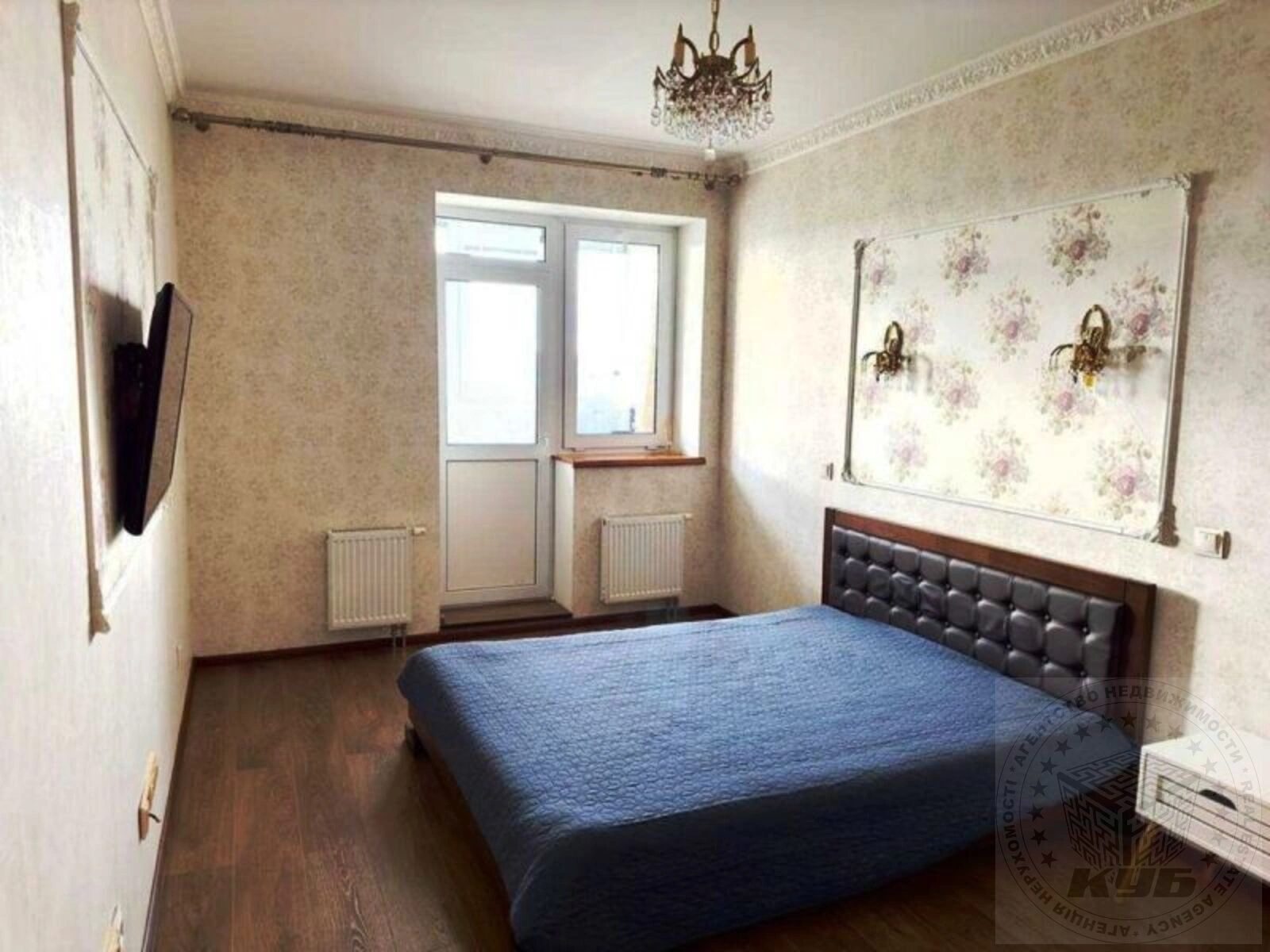 Apartments for sale 2 rooms, 56 m², 6th fl./24 floors. 66, Henerala Naumova vul., Kyiv. 