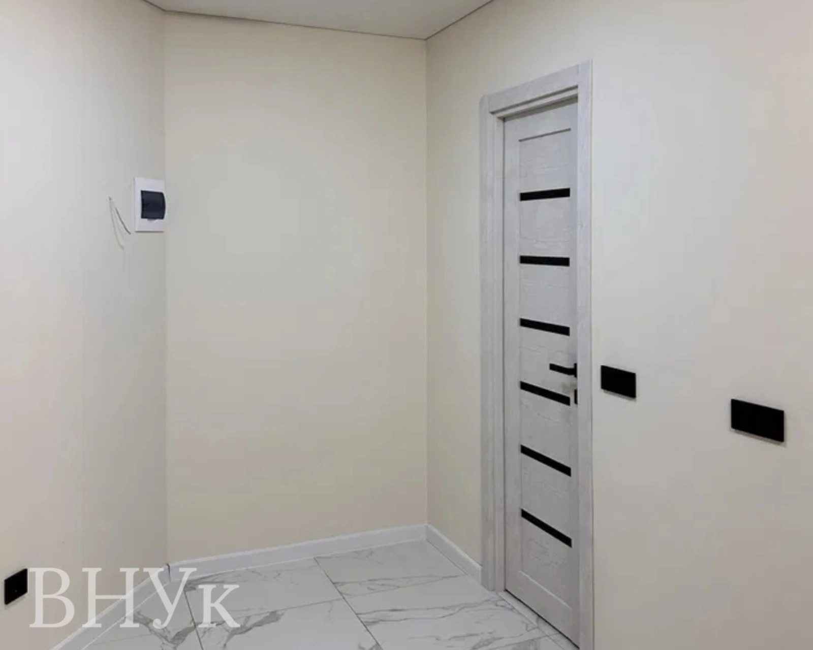 Продаж квартири 2 кімнати, 61 m², 6 пов./11 поверхів. Київська вул., Тернопіль. 