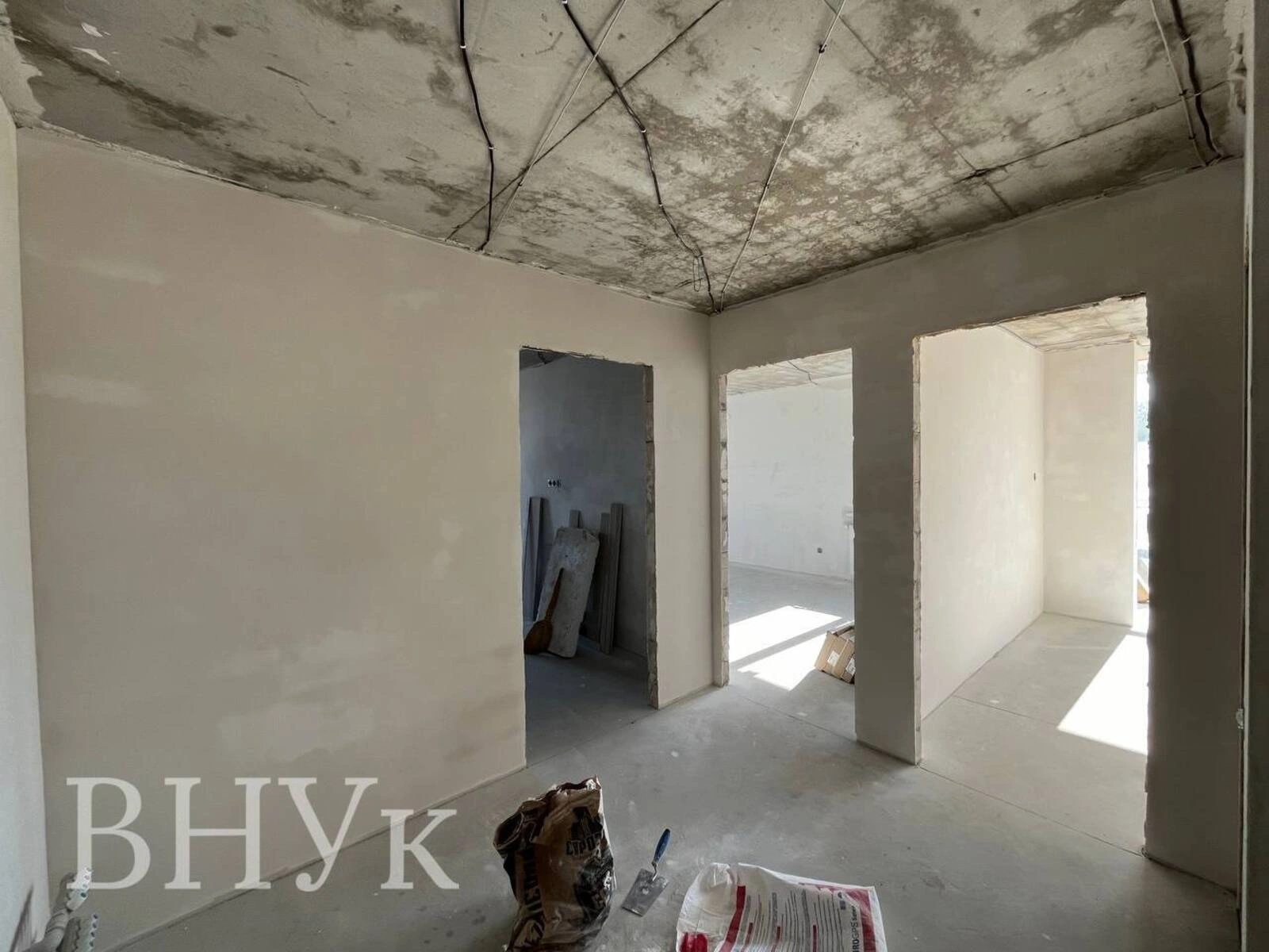 Продаж квартири 2 кімнати, 663 m², 4 пов./4 поверхи. Білогірська вул., Тернопіль. 