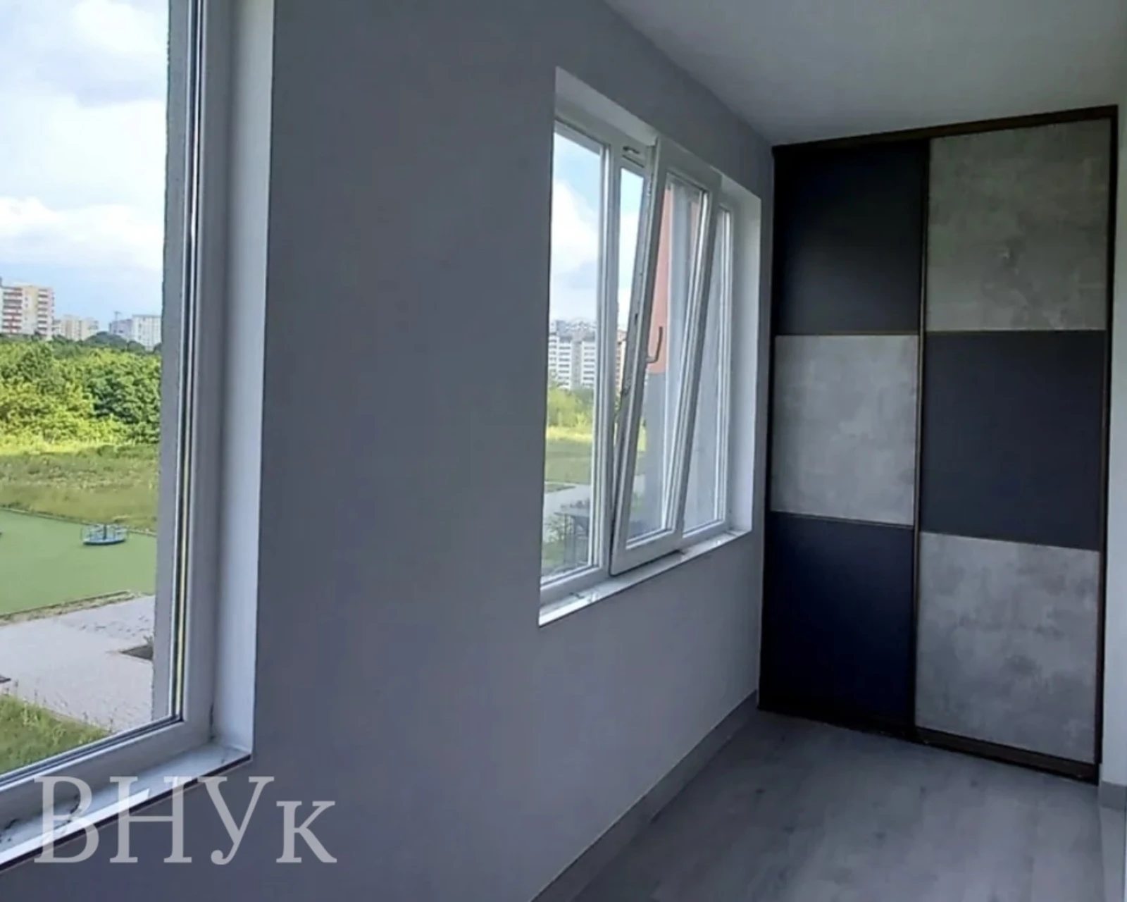 Apartments for sale 2 rooms, 671 m², 2nd fl./10 floors. Heroyiv Chornobylya , Ternopil. 