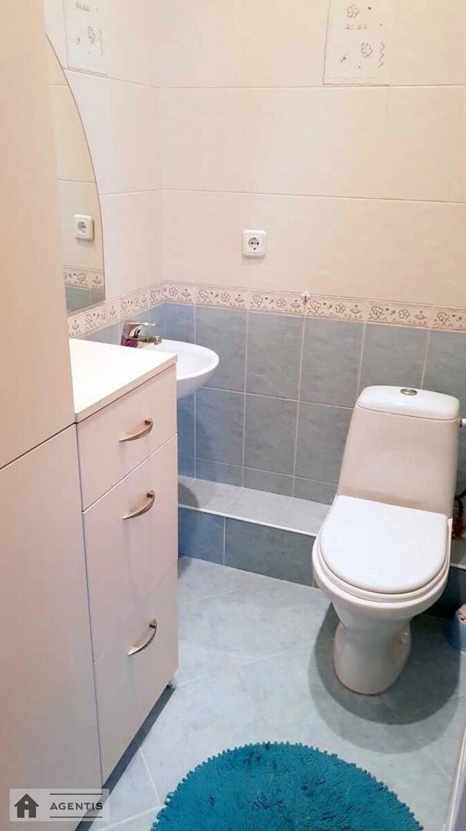 Здам квартиру 2 кімнати, 70 m², 13 пов./14 поверхів. 5, Академіка Булаховського вул., Київ. 