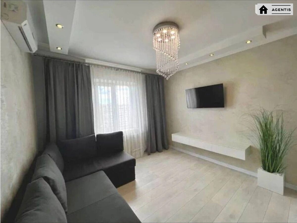 Apartment for rent 2 rooms, 56 m², 8th fl./14 floors. 38, Chervonoyi Kalyny prosp. Volodymyra Mayakovskoho, Kyiv. 