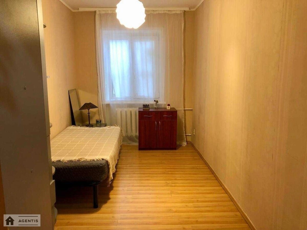 Apartment for rent 2 rooms, 42 m², 1st fl./5 floors. 2, Akademika Dobrokhotova vul., Kyiv. 